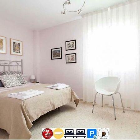 Apartamento Jardin De Santa Paula Seville Exterior photo