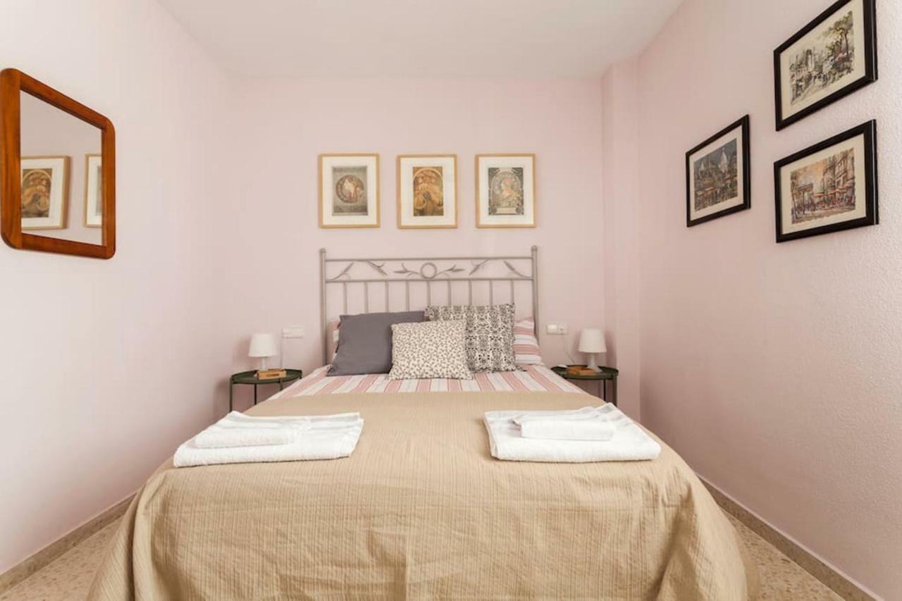Apartamento Jardin De Santa Paula Seville Exterior photo